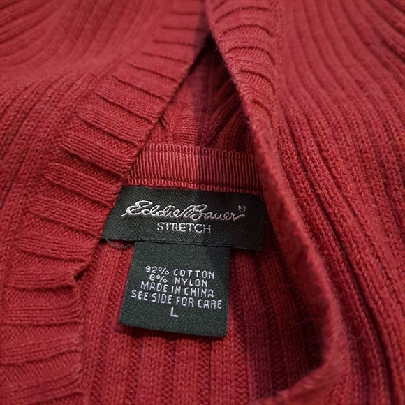 Eddie Bauer | Red cable knit button up hooded womens sweater - Picture 8 of 8